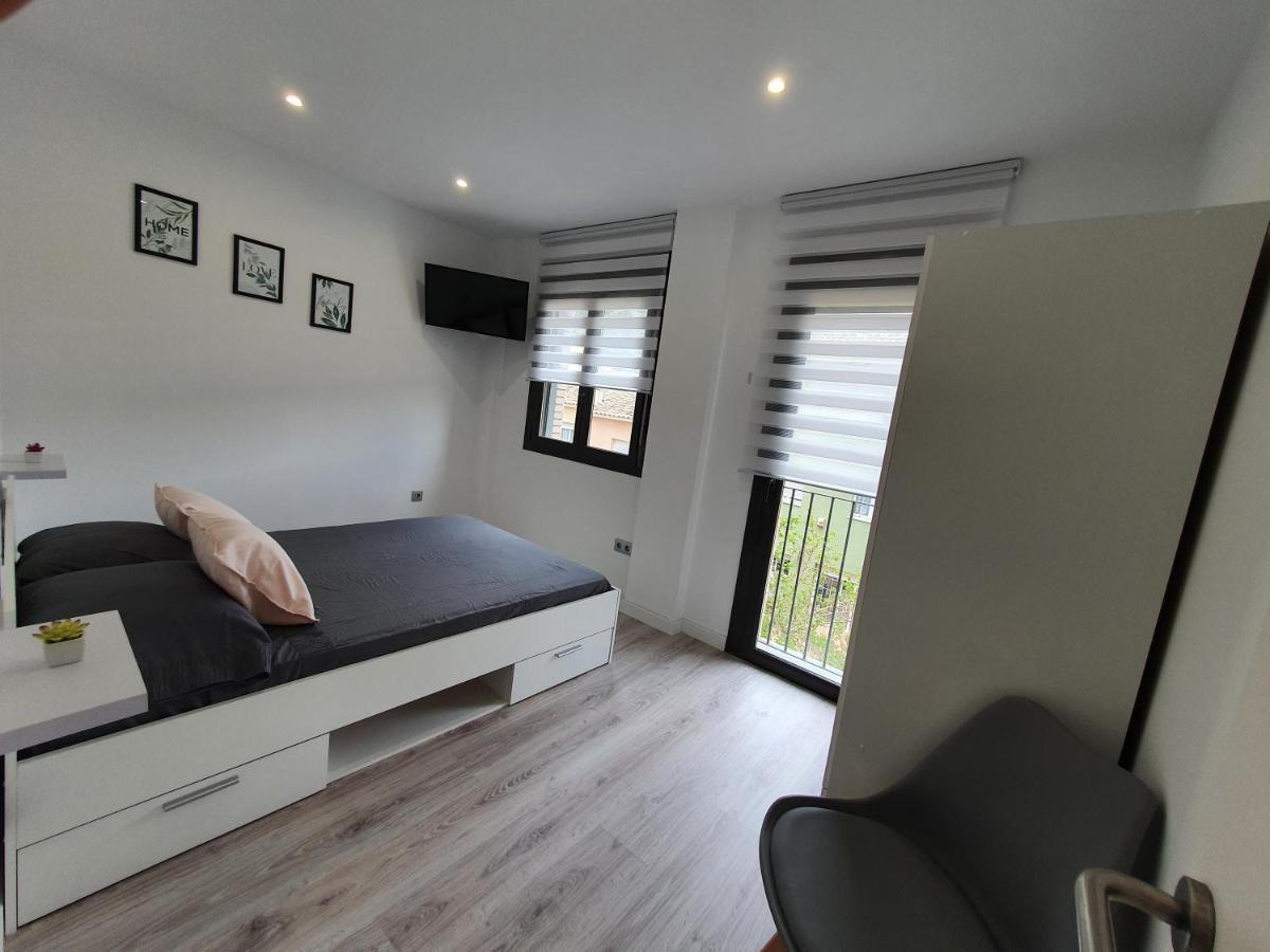 Moderno Duplex Comfort Roses Zewnętrze zdjęcie