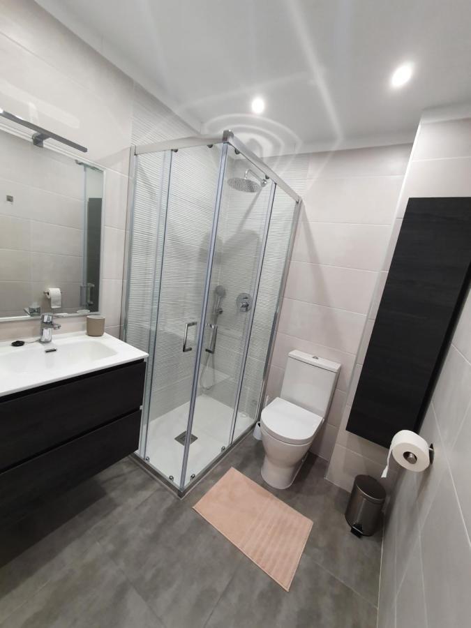 Moderno Duplex Comfort Roses Zewnętrze zdjęcie